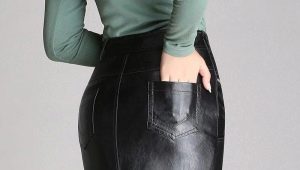 How to smooth artificial leather and products from it?