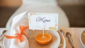 How to make and arrange cards for seating guests at the wedding do it yourself?