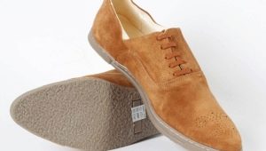 How to restore suede at home?