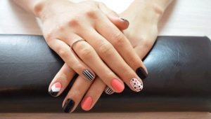 Shapes for short nails