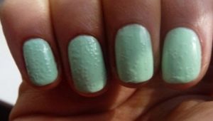 Why nail polish blistering and how to avoid it?