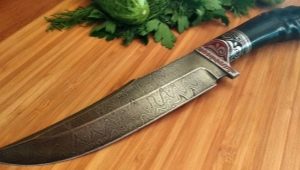 Damascus steel kitchen knives: features, choice and care
