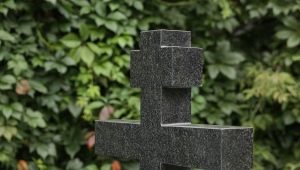 Necrophobia: causes, symptoms and treatment