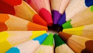 Features of the effect of color on a person