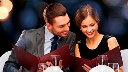 Evening dresses for the restaurant