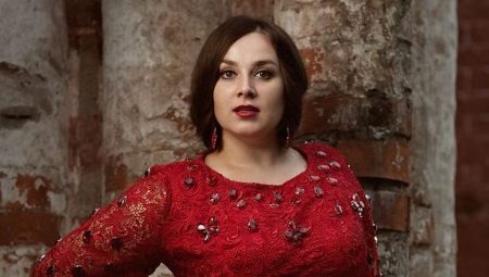 Red dress for obese women