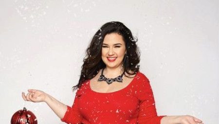 Dress models for obese women