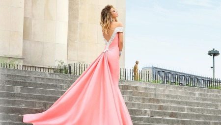 Dress with train - for a special occasion