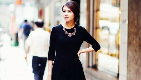 What dress to choose for corporate?