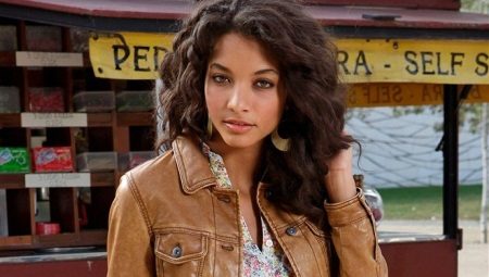 Women's jackets made of artificial leather