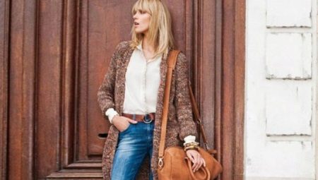 Classic high rise straight jeans