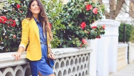 What can I wear with a yellow jacket?