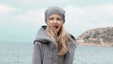 Drape coat for girls