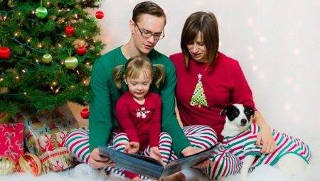 Same pajamas for the whole family