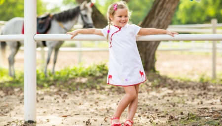 Popular children's baby sandals