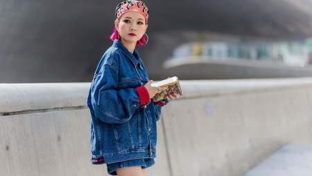 Khăn quàng của phụ nữ với dây thun