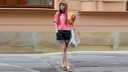  Women's Suede Moccasins