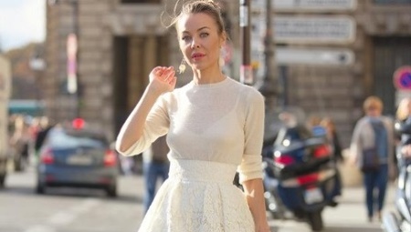 Elegant clothing style for women