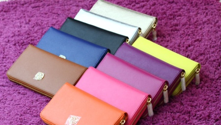Women's small wallets