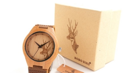 Wooden wrist watch