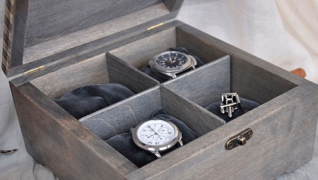 How to store watches?
