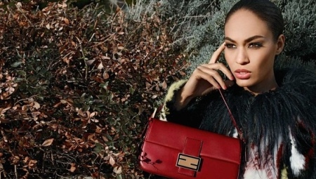 Fashionable women's bags