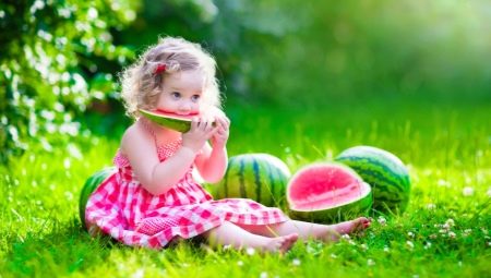 How to sew a dress for girls with their own hands?