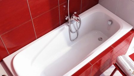 Comment laver un bain acrylique?