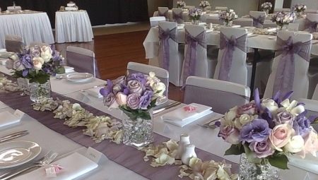 The details of the wedding table