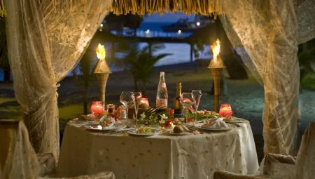 Phía nào của tấm cho nghi thức đặt một ngã ba?