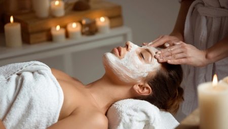 การทำความสะอาดใบหน้าที่ซับซ้อนเป็นอย่างไร?