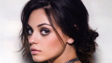 Makeup features for bulging eyes: technology description and recommendations