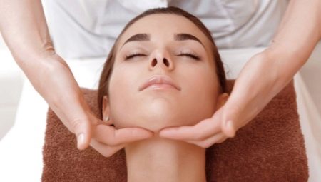 Cosmetic facial massage technology