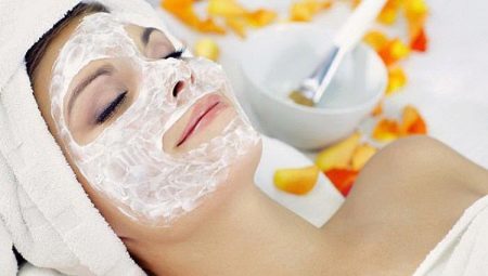 Mask from curd for face: properties and recipes