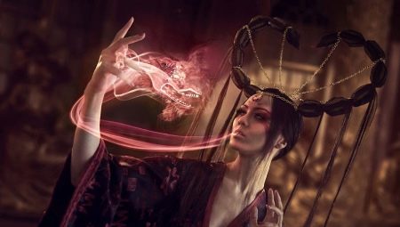 Scorpio woman born in the year of the rooster