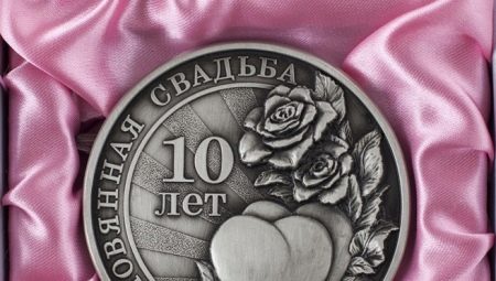 How to celebrate a tin wedding anniversary?