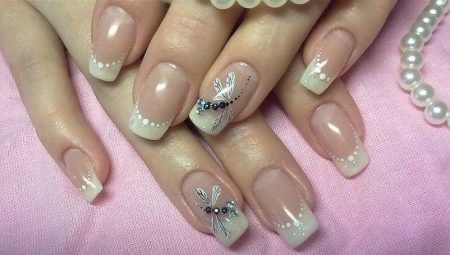How to just draw a beautiful dragonfly on the nails?