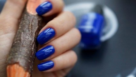 Blue manicure: design ideas and fashion trends