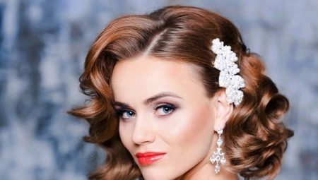 Wedding hairstyles for medium hair: ideas and workshops