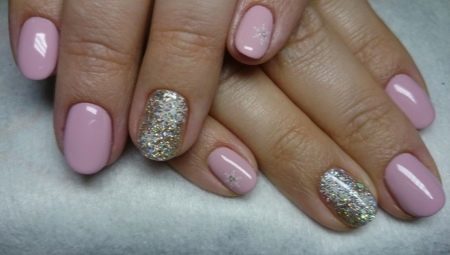 Variants of pink manicure with sparkles