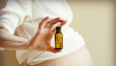 The choice and use of oil from stretch marks during pregnancy