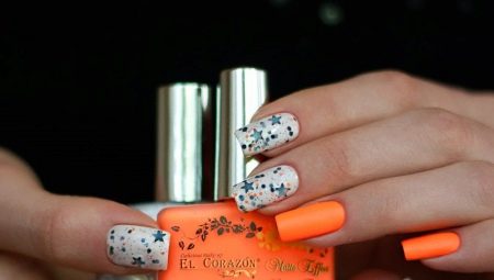 Bright and unusual ideas combining white with orange shades in manicure