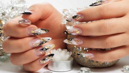 Ideas for the design of French manicure on sharp nails