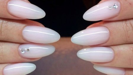 How to make nails almond shape?