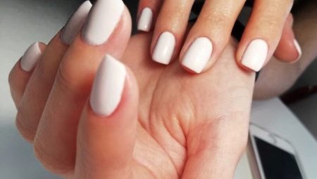 How to make a classic manicure for short nails?