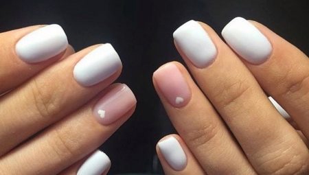 How to make a beautiful gentle manicure?