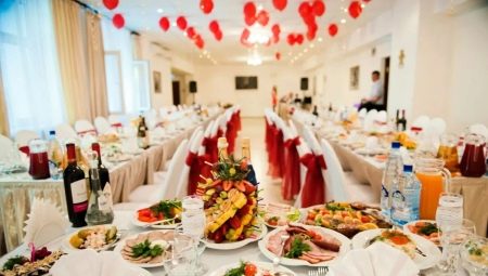 How to make a menu for the wedding and what to prepare for the wedding table?