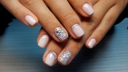Manicure with rhinestones: interesting nail design options and tips for doing