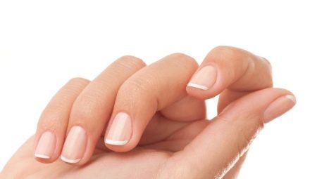 Strict beauty - the best options for manicure for office
