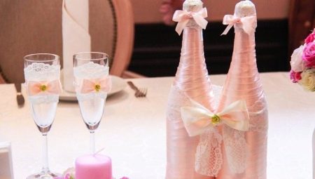 Decoration of bottles for a wedding: ways and interesting examples